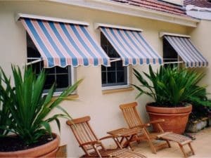Drop-Arm-Awnings