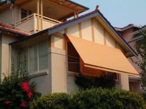 Drop-Arm-Awnings-3